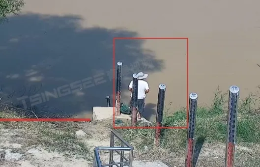 UAV-Dock River Inspection